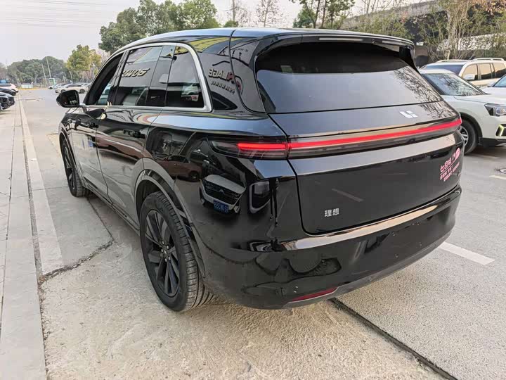 Фото 7 - LiXiang L7