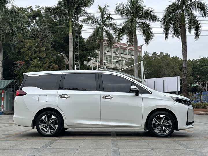 Фото 4 - GAC Trumpchi M6