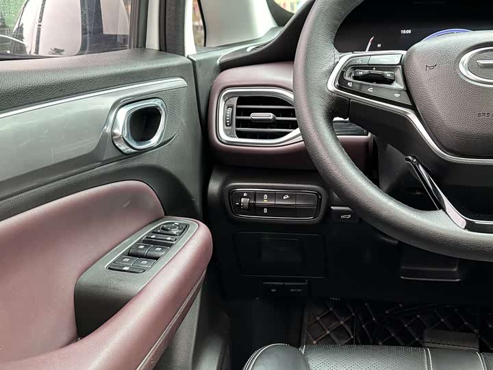 Фото 9 - GAC Trumpchi M6