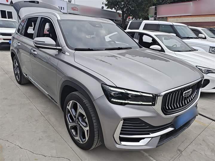 Фото 4 - Geely Monjaro