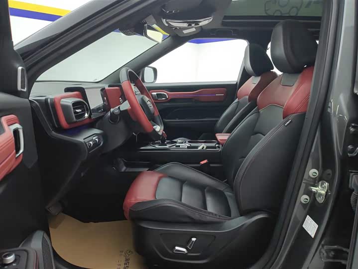 Фото 9 - Geely Icon