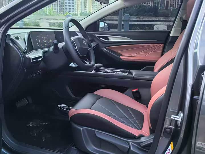 Фото 6 - Changan Eado Plus