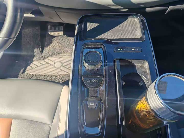 Фото 8 - GAC Aion S Plus