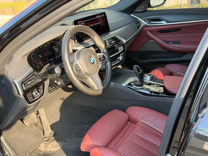 Фото 4 - BMW 5 Series