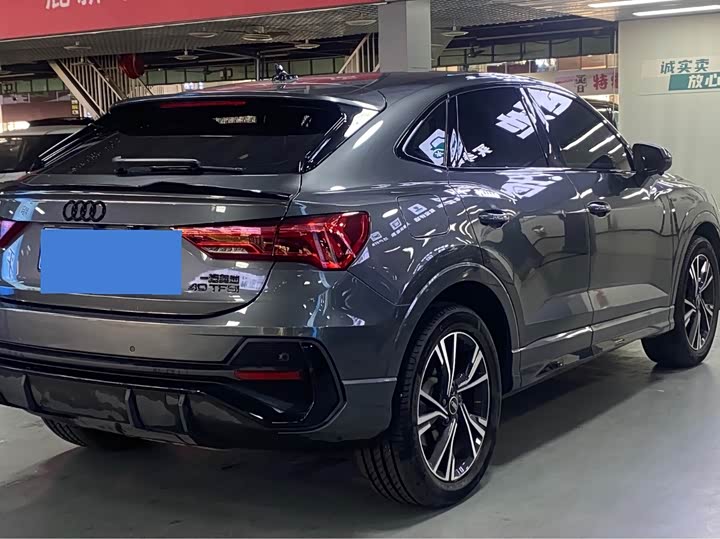 Фото 5 - Audi Q3