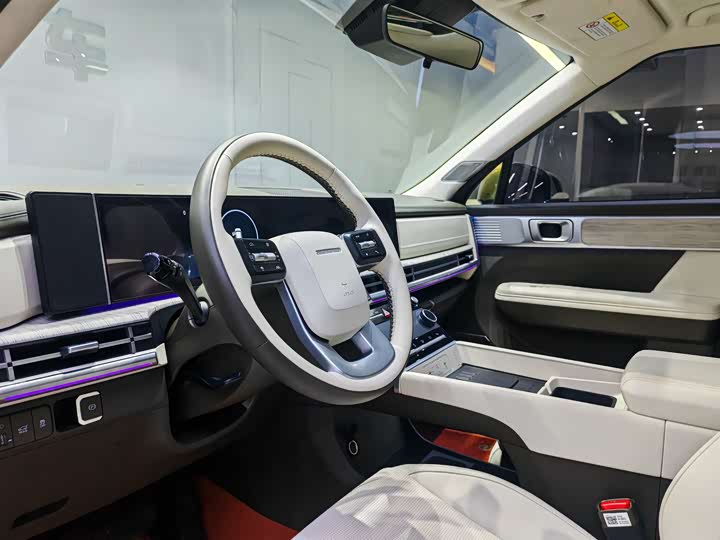 Фото 8 - Hyundai Santa Fe