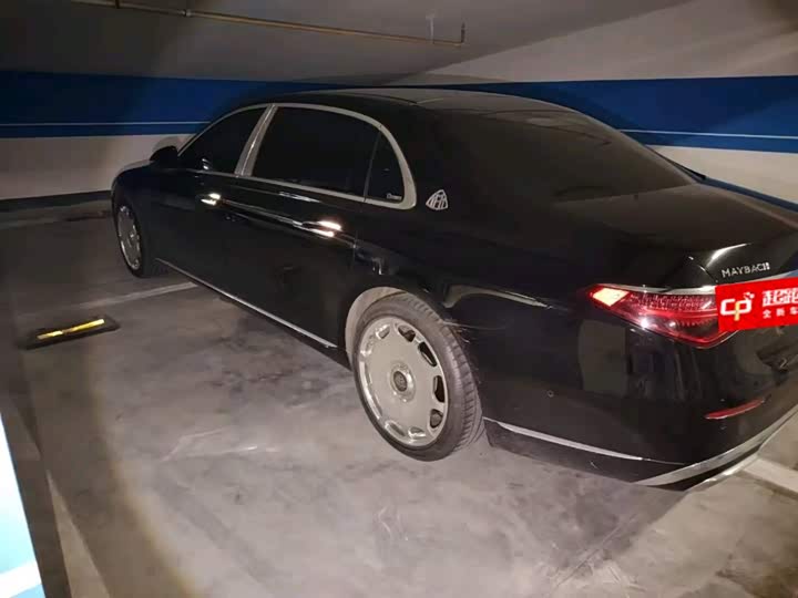 Фото 3 - Mercedes-Benz Maybach S-Class