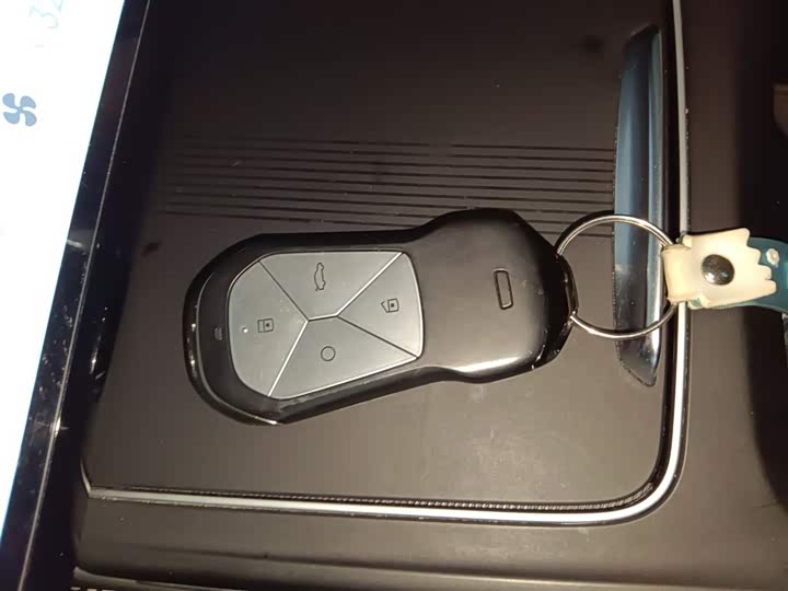 Фото 8 - XPeng P5