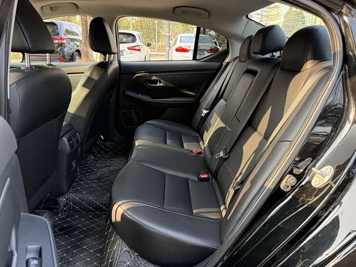 Фото 6 - Nissan Sylphy