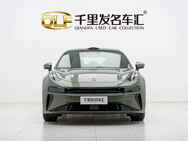 Фото 2 - Zeekr 001