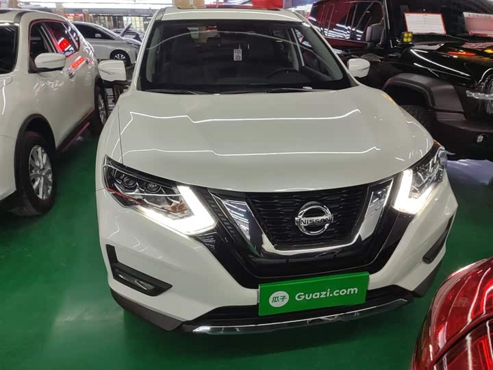 Фото 3 - Nissan X-Trail