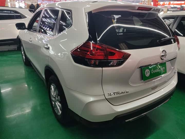 Фото 5 - Nissan X-Trail