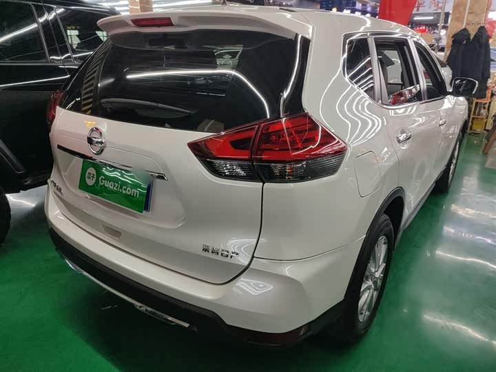 Фото 7 - Nissan X-Trail