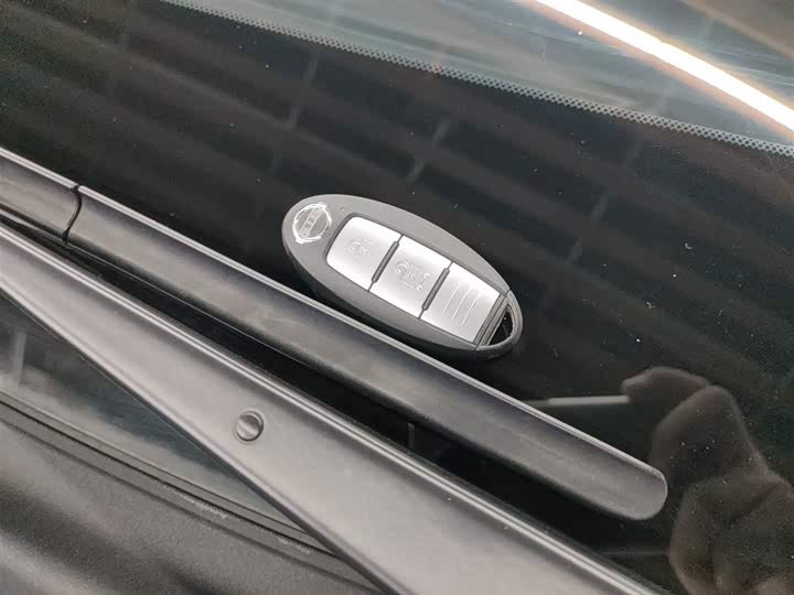 Фото 9 - Nissan X-Trail