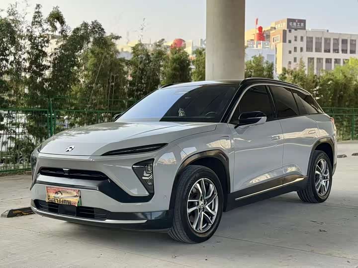 Фото 1 - Nio ES6