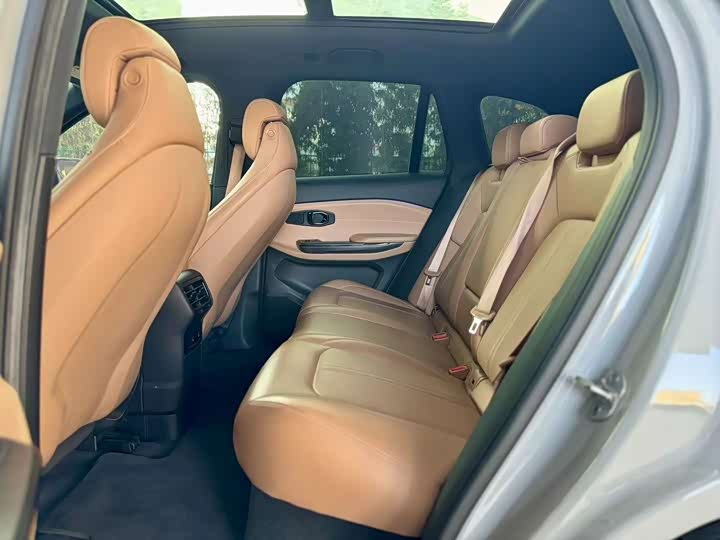 Фото 9 - Nio ES6