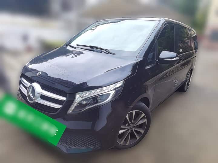 Фото 1 - Mercedes-Benz V-Class