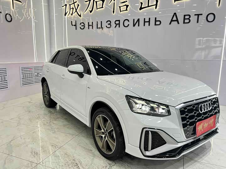 Фото 4 - Audi Q2L