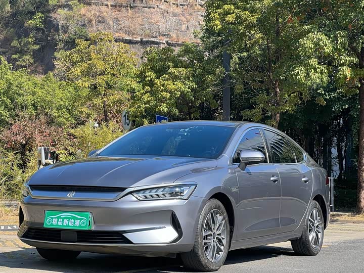 Фото 1 - BYD Qin Plus