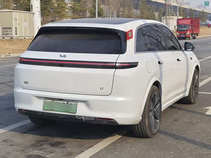 Фото 6 - LiXiang L7