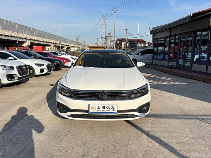 Фото 2 - Volkswagen Lamando L