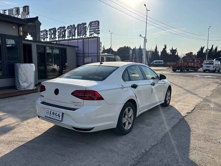 Фото 4 - Volkswagen Lamando L