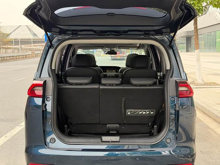 Фото 7 - GAC Trumpchi M6