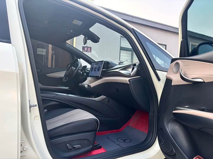 Фото 9 - BYD Dolphin