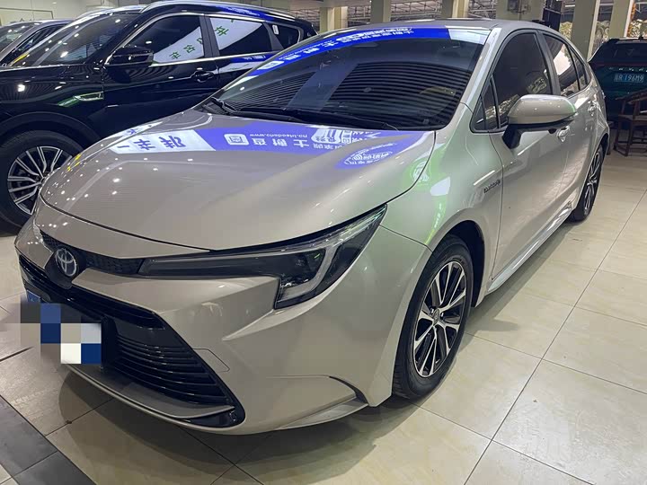 Фото 2 - Toyota Levin