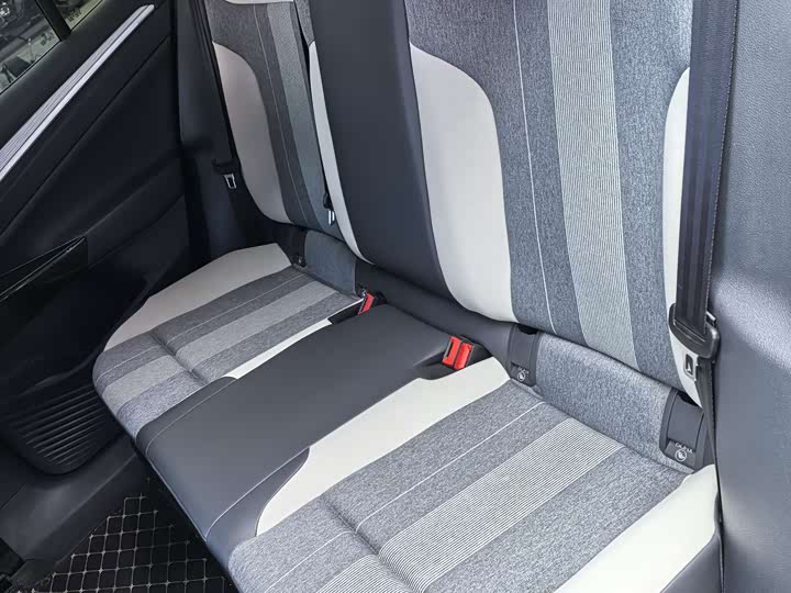 Фото 9 - Volkswagen ID.4 Crozz