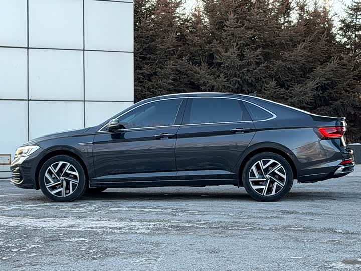 Фото 5 - Volkswagen Sagitar L