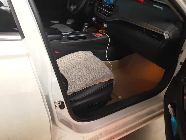 Фото 8 - Nissan Teana