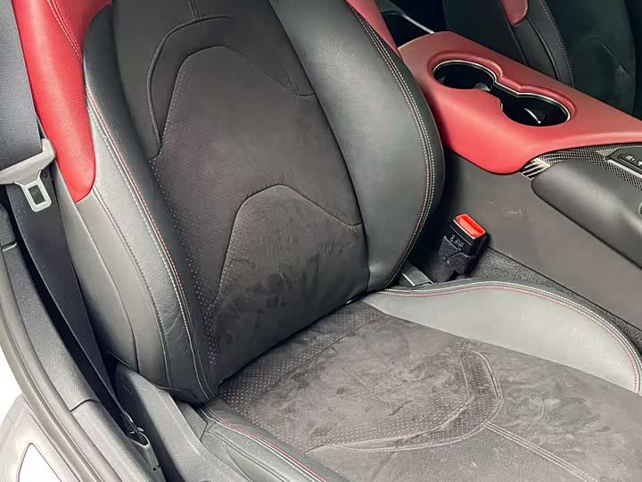 Фото 6 - Toyota Supra