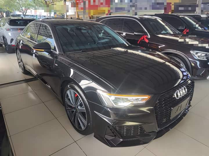 Фото 4 - Audi A6L
