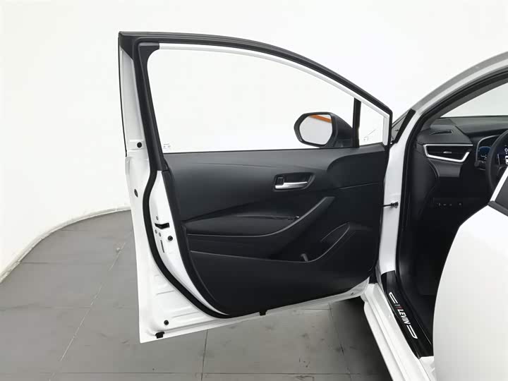 Фото 8 - Toyota Levin