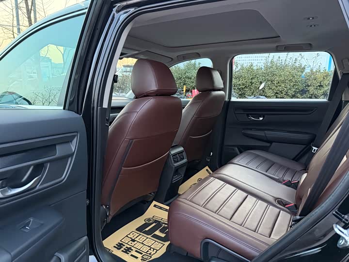 Фото 7 - Honda CR-V