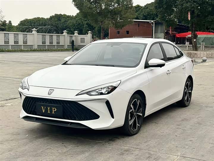 Фото 1 - Roewe i5