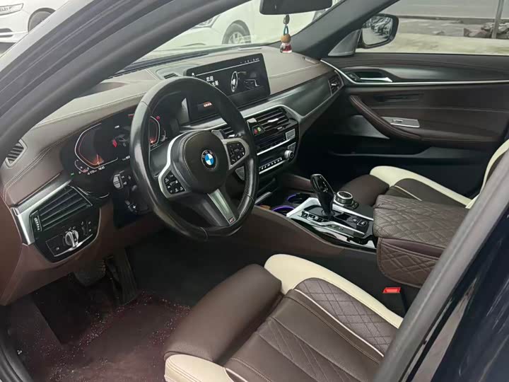 Фото 7 - BMW 5 Series