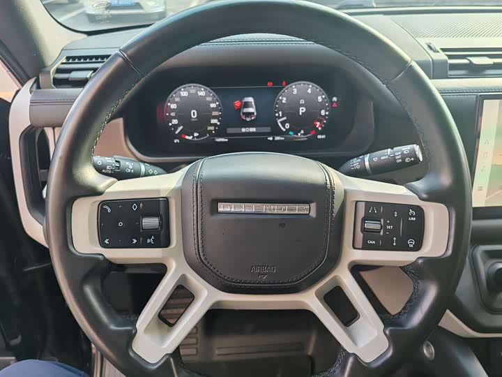 Фото 4 - Land Rover Defender