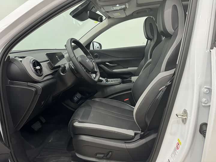 Фото 5 - BYD Sea Lion 05 DM-i Hybrid