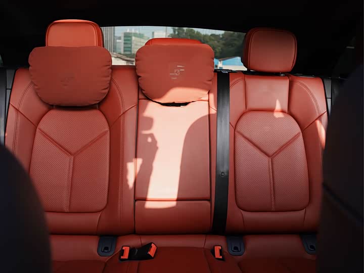 Фото 7 - Porsche Macan