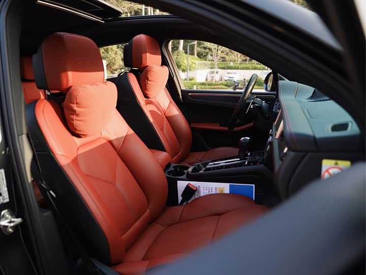 Фото 9 - Porsche Macan