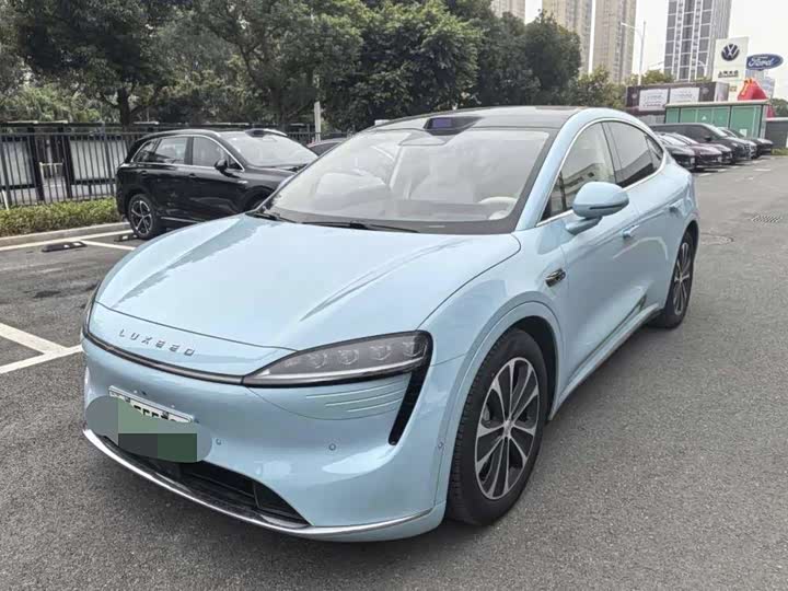 Фото 1 - Luxeed R7