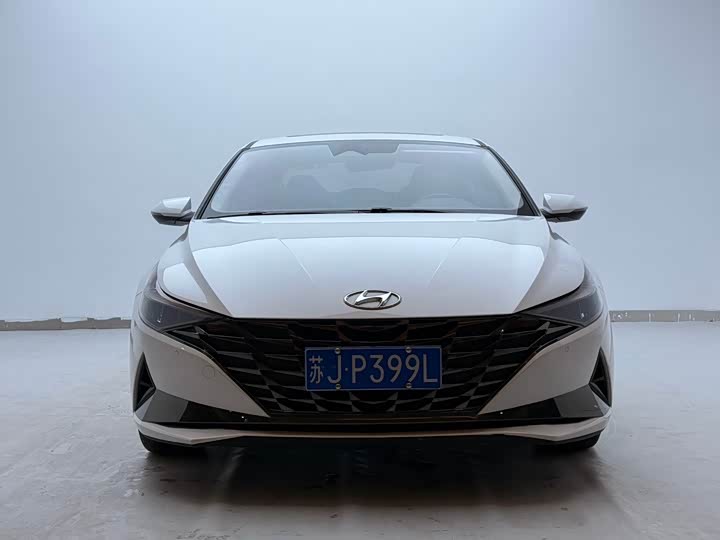 Фото 2 - Hyundai Elantra N line