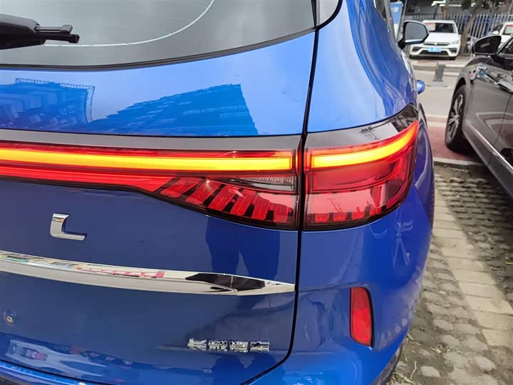 Фото 8 - Haval H6