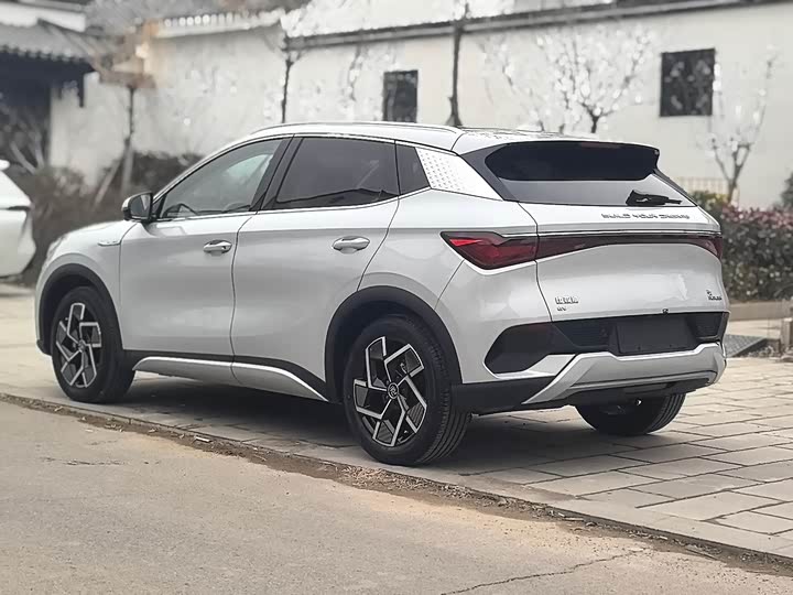 Фото 5 - BYD Yuan Plus