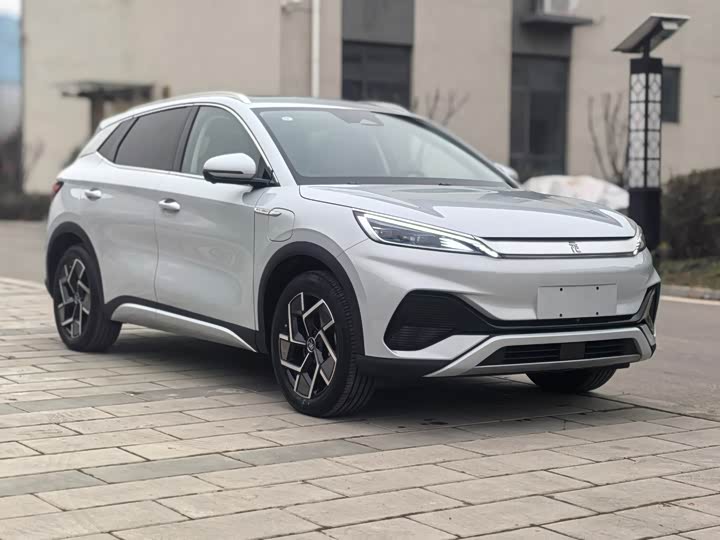 Фото 8 - BYD Yuan Plus