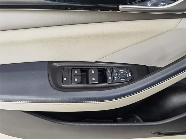 Фото 9 - BYD Qin Plus