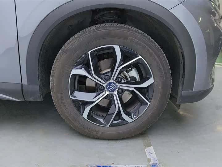 Фото 6 - BYD Yuan Plus