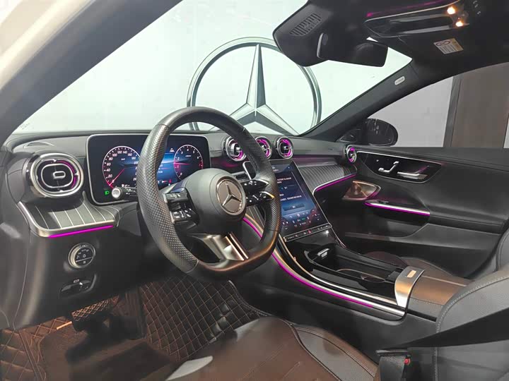 Фото 7 - Mercedes-Benz C-Class